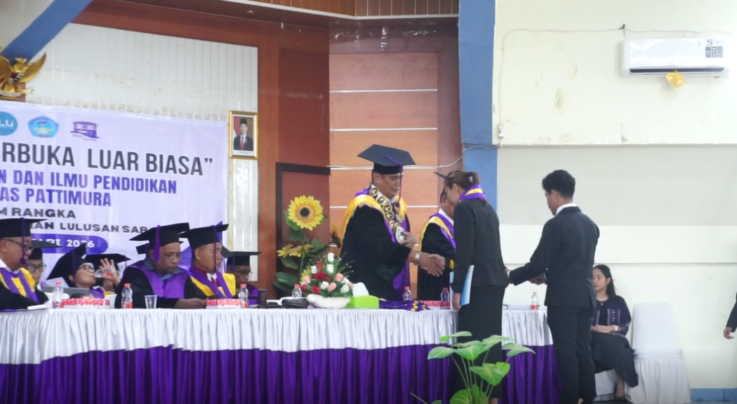 Pengukuhan dan Penggelaran Lulusan Sarjana FKIP Unpatti Periode Januari Tahun 2026