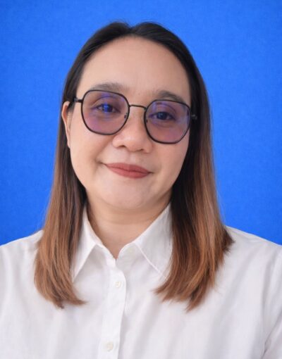 Martje M. Kotadiny, S.Pd